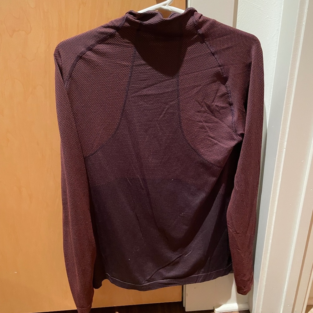 Lululemon pullover